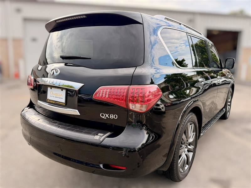 Used 2017 INFINITI QX80 Signature Edition w/ All Season Package AWD/4WD image 5