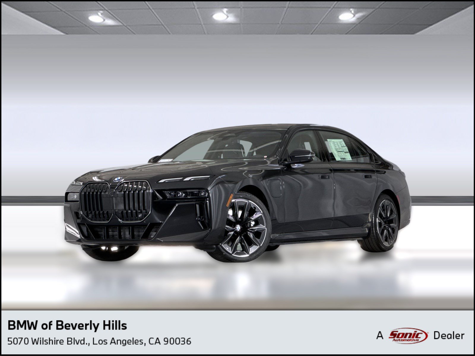 New 2026 BMW 750e xDrive w/ Premium Package