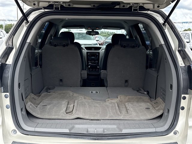 Used 2016 Chevrolet Traverse LT w/ Style and Technology Package image 13
