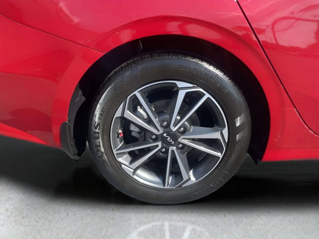 Used 2022 Kia Forte LXS FWD image 31