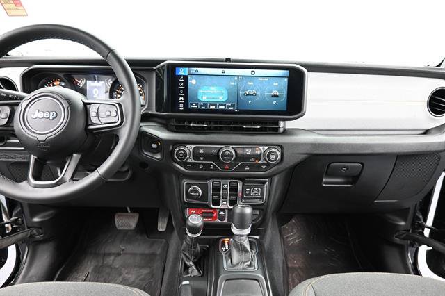 Used 2025 Jeep Wrangler Unlimited Sport AWD/4WD image 12