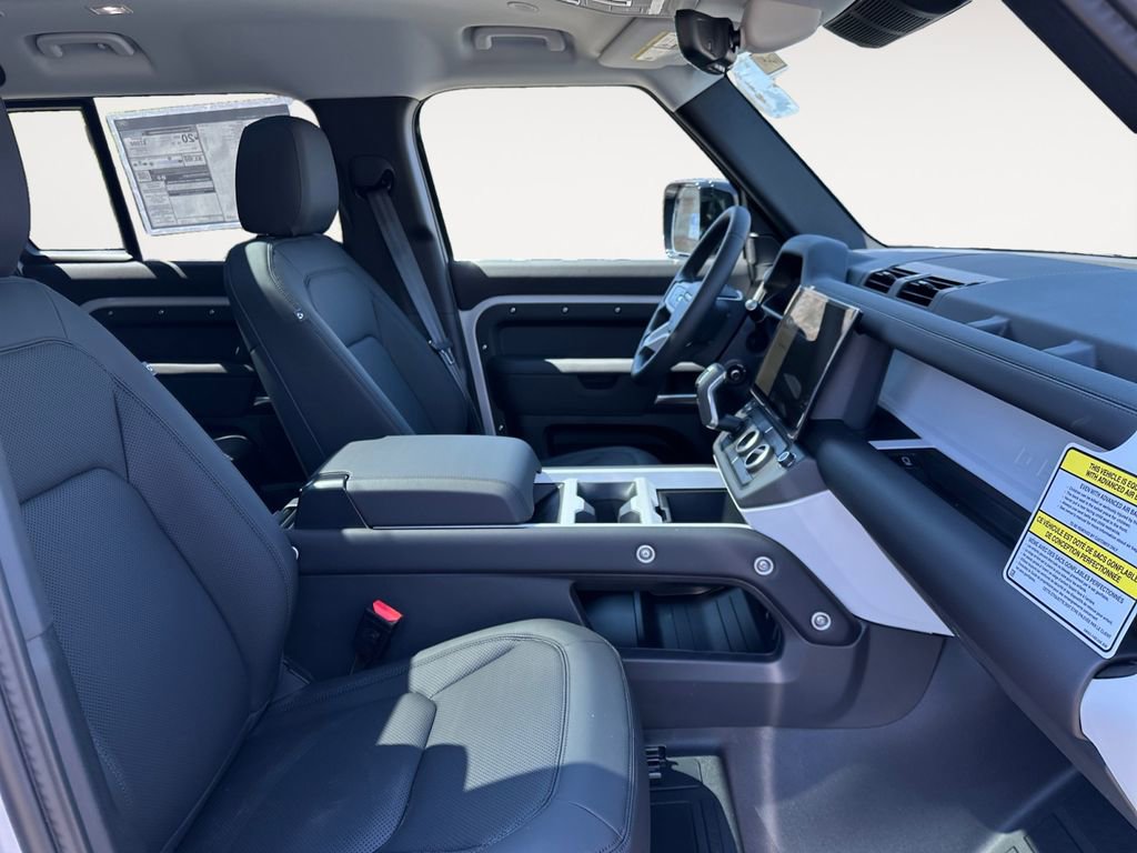 New 2026 Land Rover Defender 110 S AWD/4WD image 15