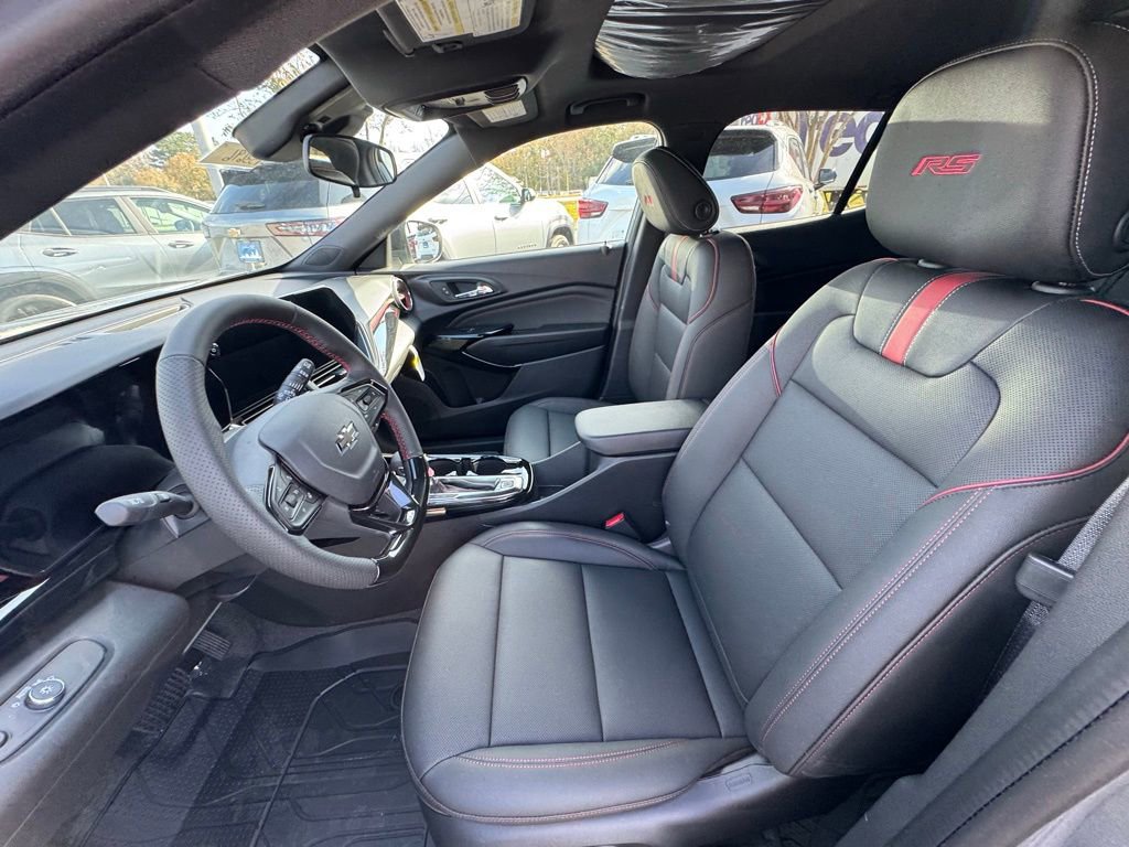New 2026 Chevrolet Trax RS w/ Sunroof Package image 10