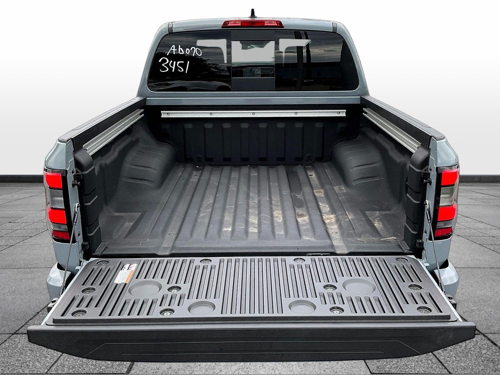 New 2026 Nissan Frontier PRO-4X w/ Pro Premium Package AWD/4WD image 6