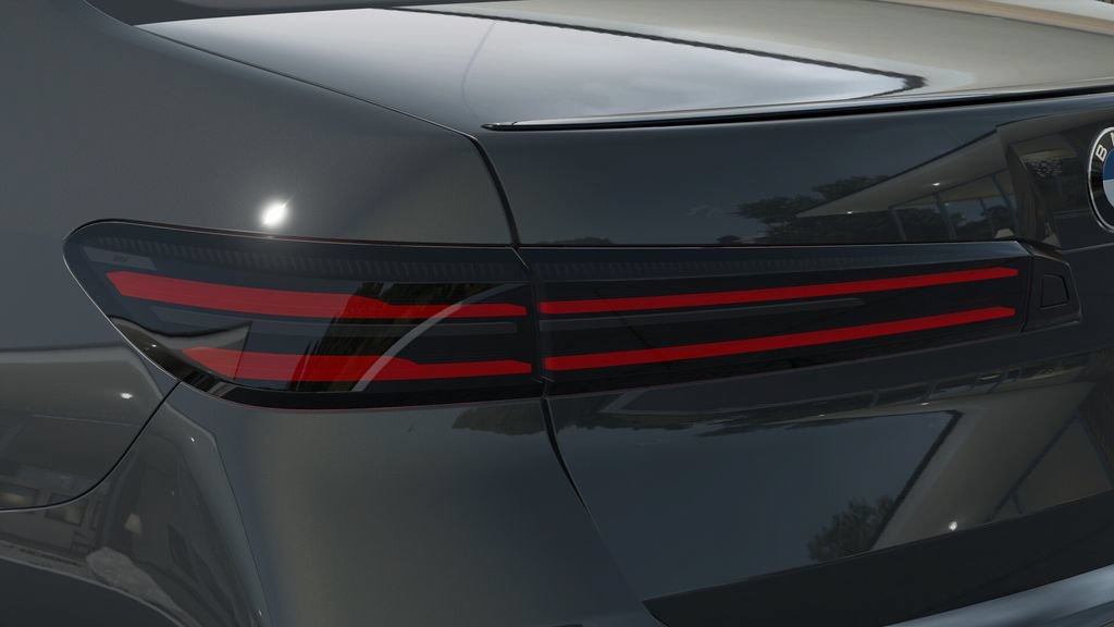 New 2027 BMW 740i w/ Executive Package RWD image 8
