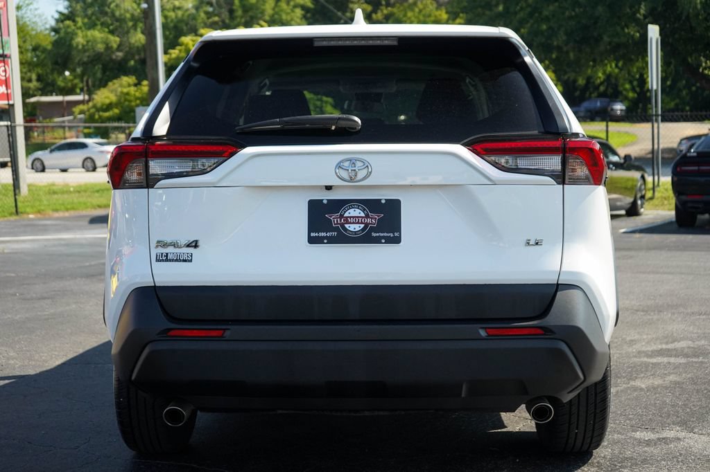 Used 2023 Toyota RAV4 LE FWD image 18