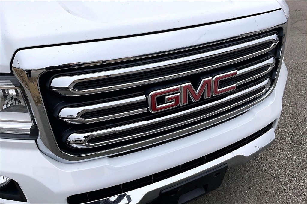 Used 2015 GMC Canyon SLT image 29
