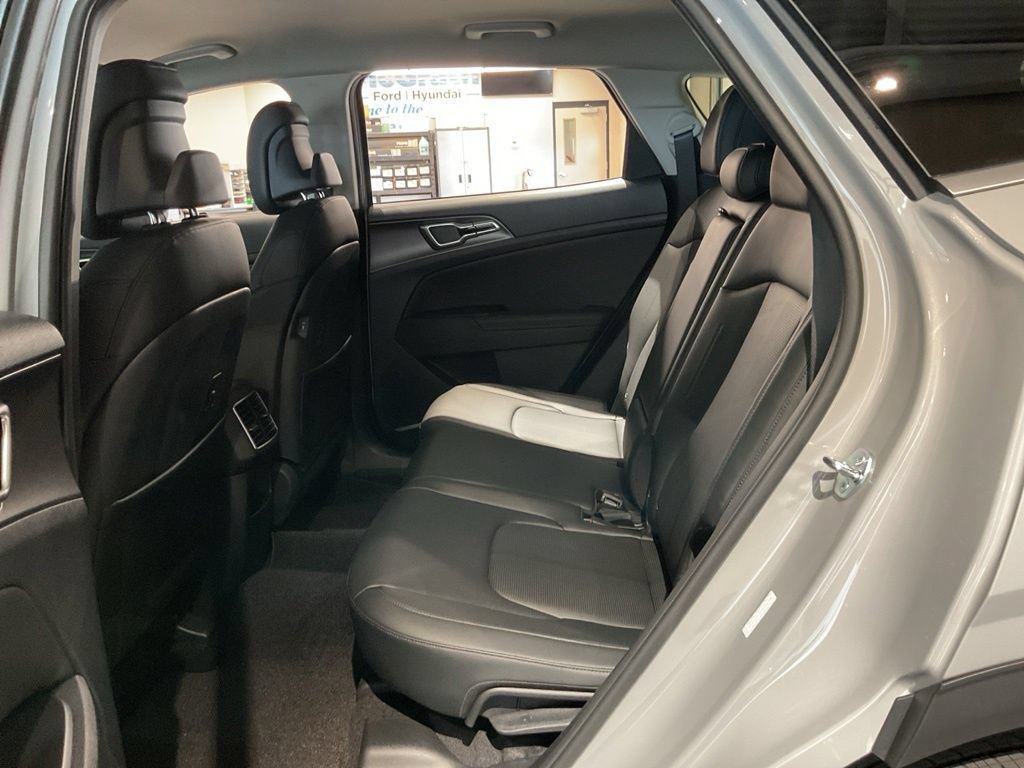 New 2026 Kia Sportage EX AWD/4WD image 21