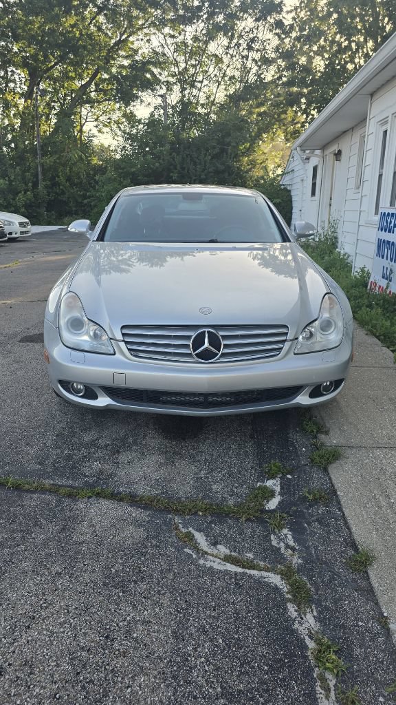 Used 2008 Mercedes-Benz CLS 550 w/ Sport Package image 1