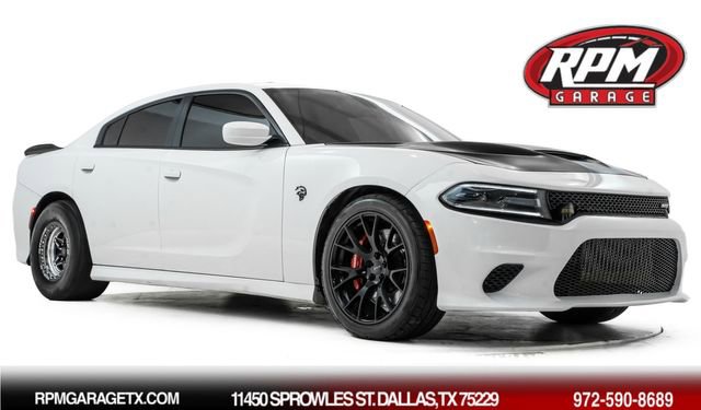 Used 2015 Dodge Charger SRT Hellcat image 1
