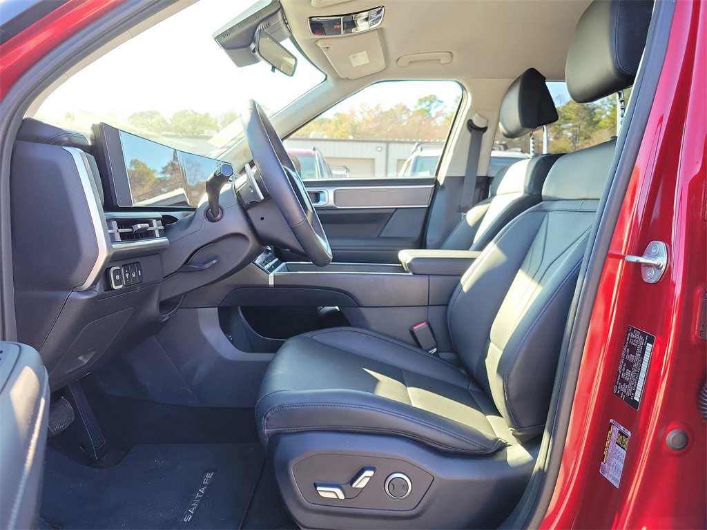 Used 2025 Hyundai Santa Fe SEL image 22