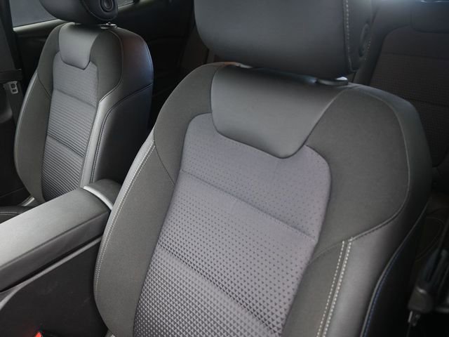 Used 2025 Chevrolet Trax LT image 19