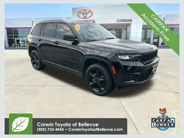 Used 2025 Jeep Grand Cherokee Altitude