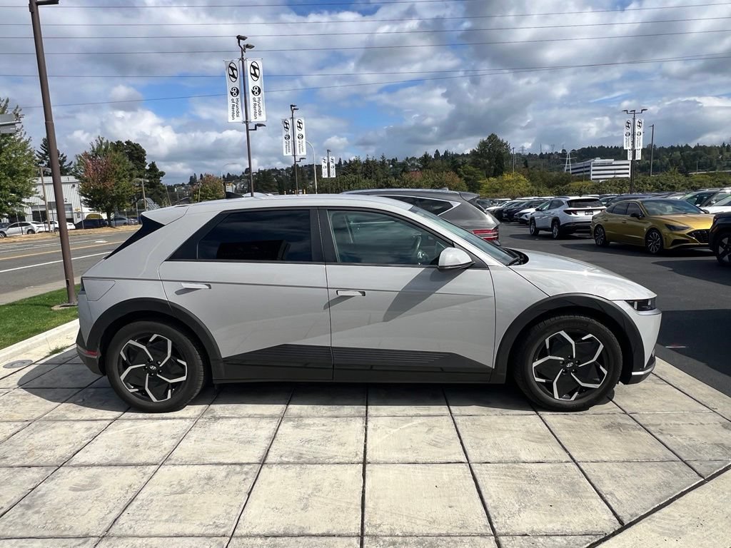 Certified 2023 Hyundai Ioniq 5 SEL w/ Cargo Package AWD/4WD image 6