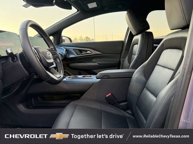 Used 2024 Chevrolet Equinox EV LT AWD/4WD image 27
