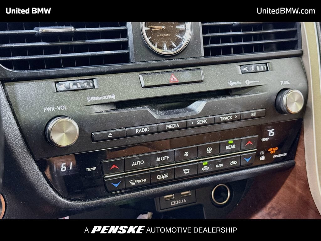 Used 2021 Lexus RX 350L Premium w/ Premium Package AWD/4WD image 18