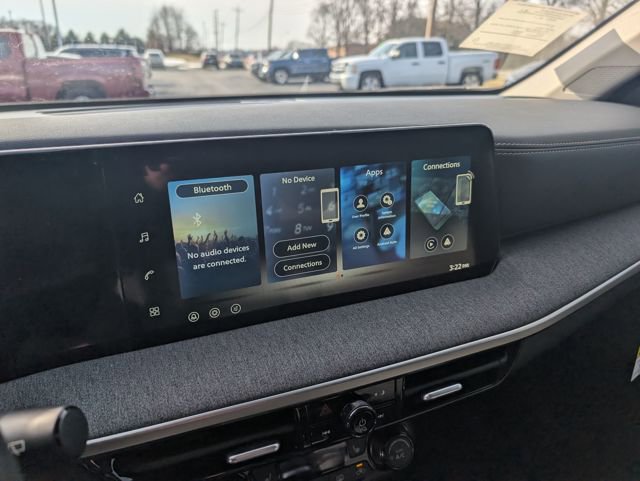 New 2026 Nissan Kicks SV w/ Cold Weather Package image 20