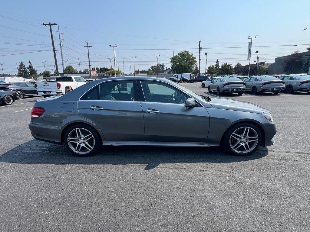 Used 2016 Mercedes-Benz E 350 4MATIC Sedan image 8