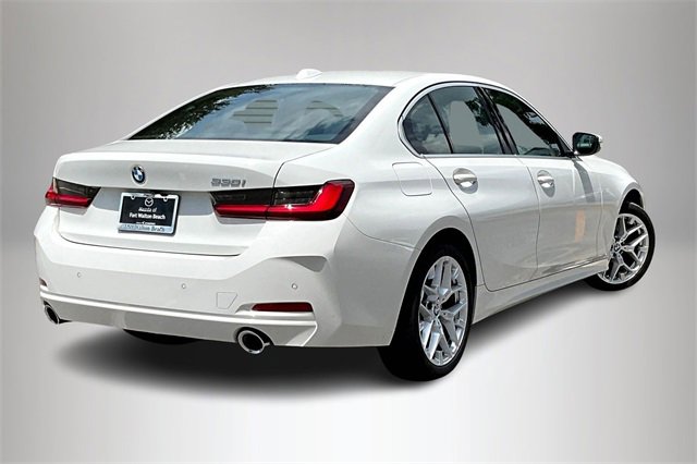 Used 2025 BMW 330i Sedan image 5