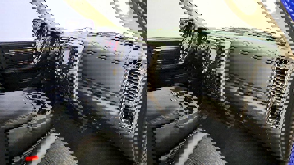 Used 2015 RAM 1500 Sport w/ Remote Start & Security Group image 24