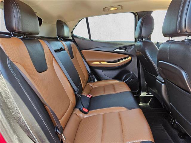 Used 2020 Buick Encore GX Essence w/ Experience Buick Package FWD image 25