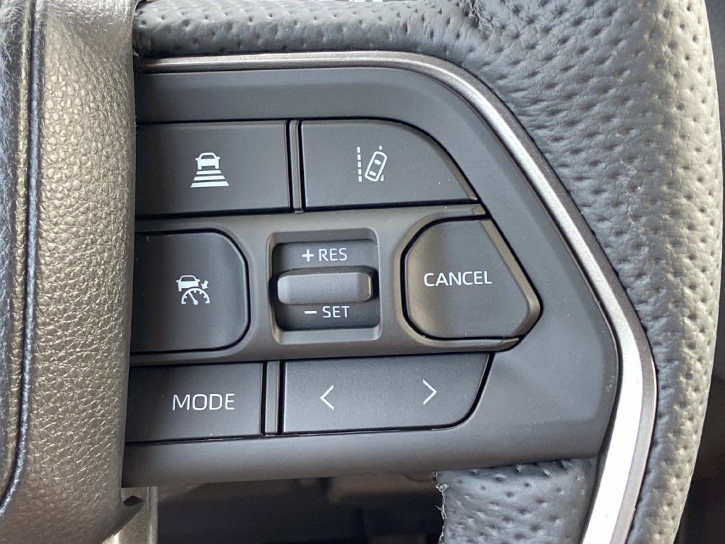 New 2026 Toyota Tundra Limited AWD/4WD image 33