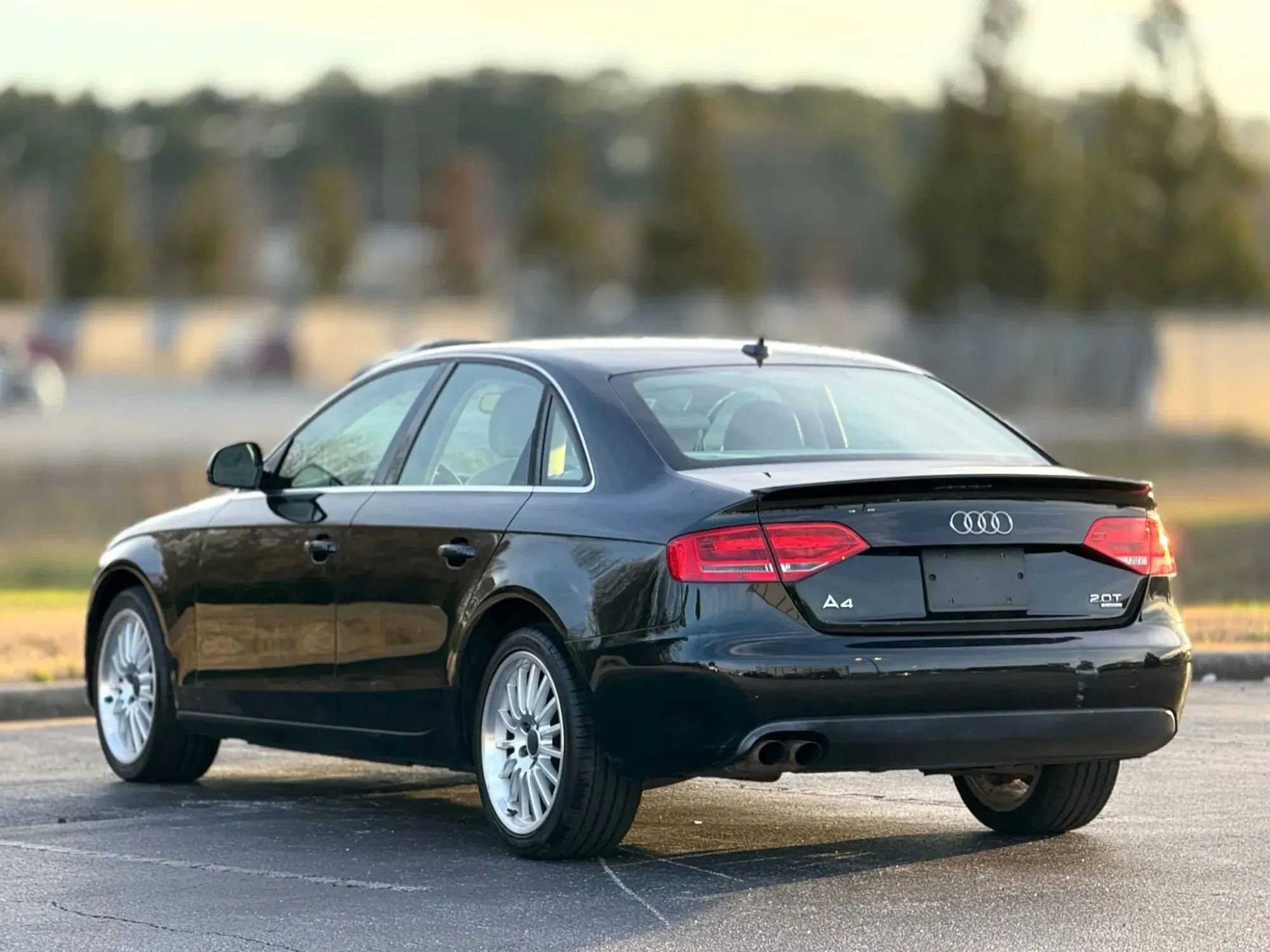 Used 2009 Audi A4 2.0T Premium Plus AWD/4WD image 10