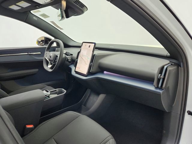 Certified 2025 Volvo EX30 Plus w/ Protection Package Premier image 16