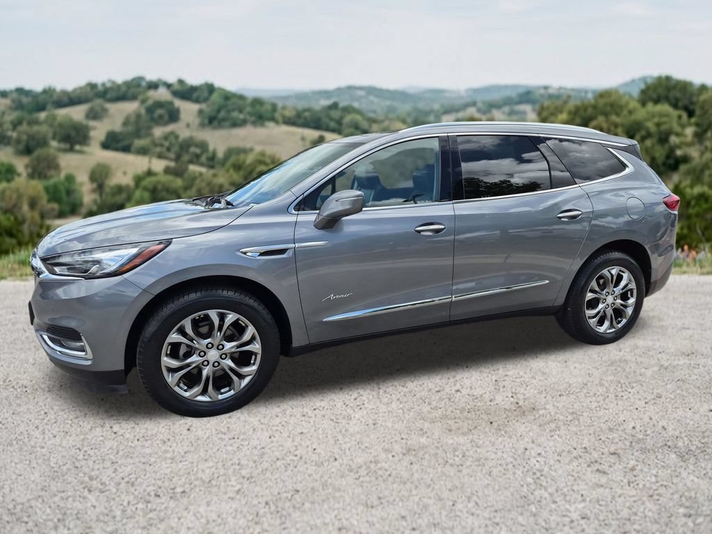 Used 2019 Buick Enclave Avenir w/ Avenir Technology Package FWD image 4