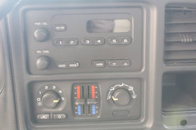 Used 2006 Chevrolet Silverado 2500 W/T w/ Heavy-Duty Power Package image 14