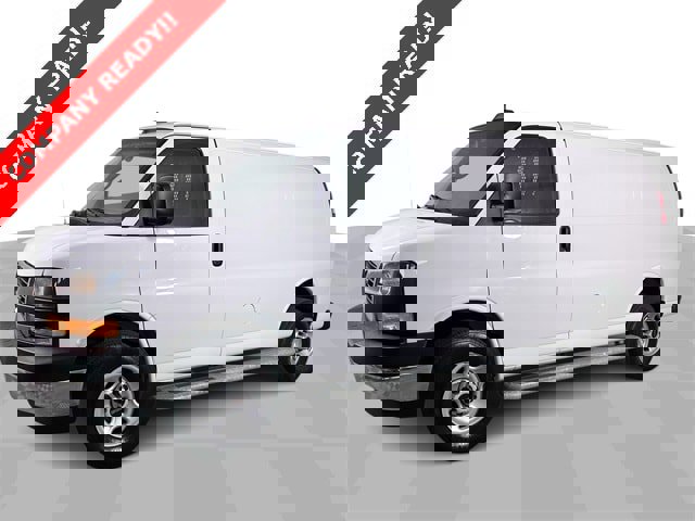 Used 2023 GMC Savana 2500 w/ Driver Convenience Package image 4