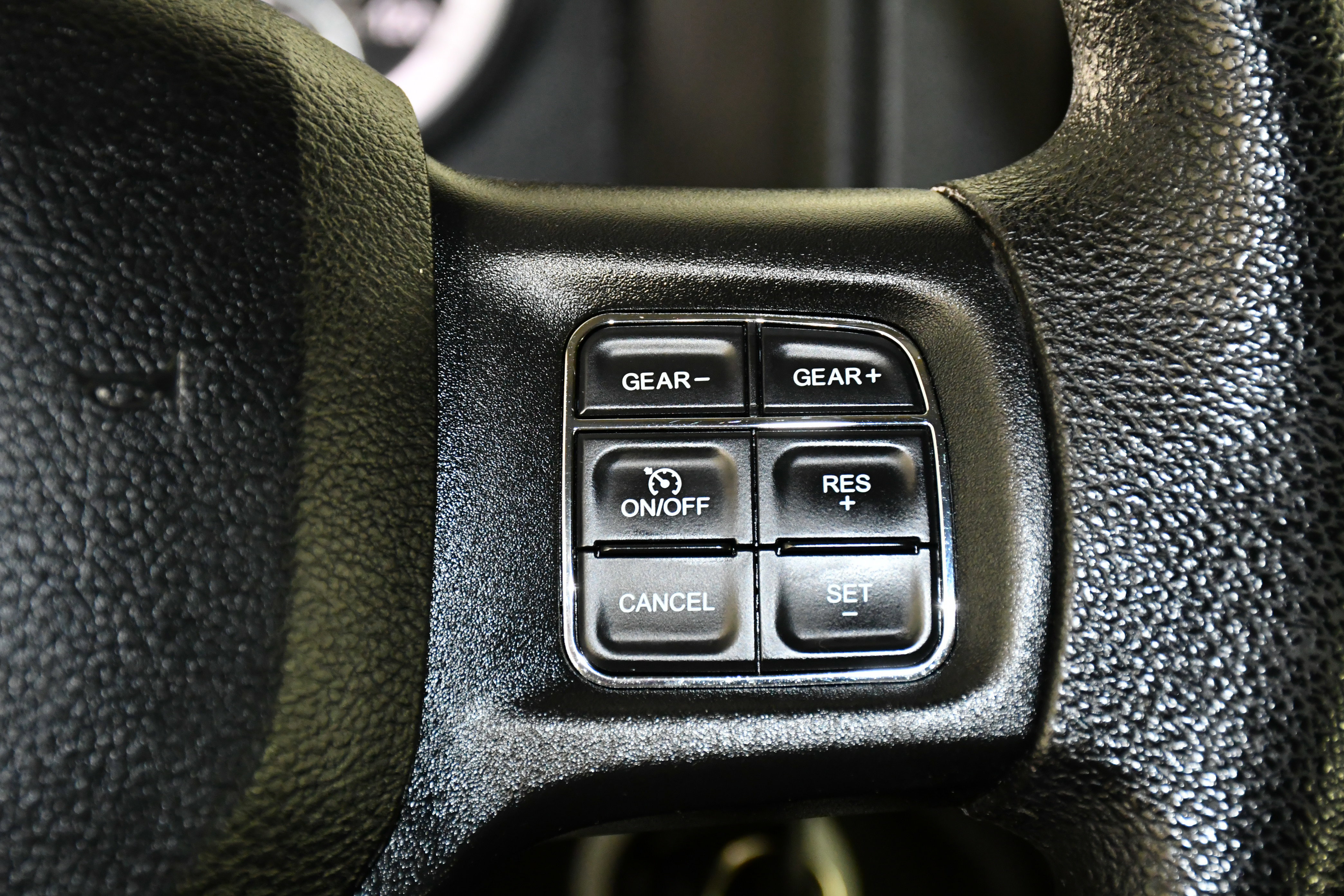 Used 2017 RAM 1500 Express w/ Express Value Package image 25