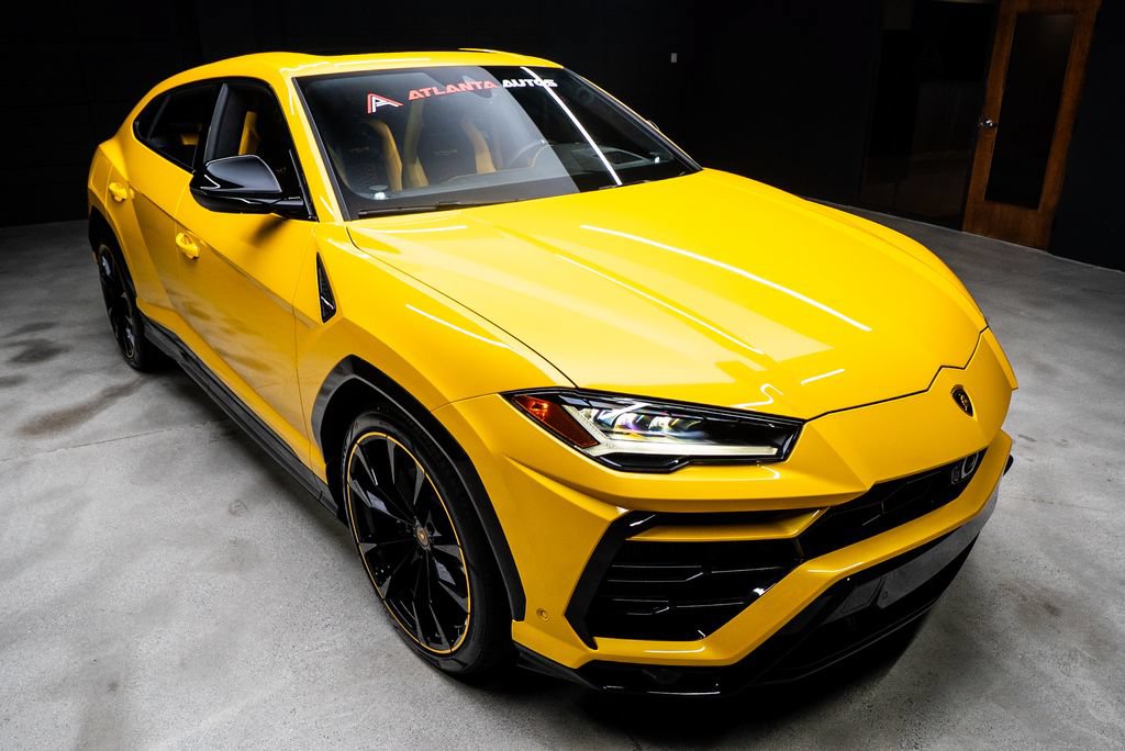 Used 2022 Lamborghini Urus AWD/4WD image 12