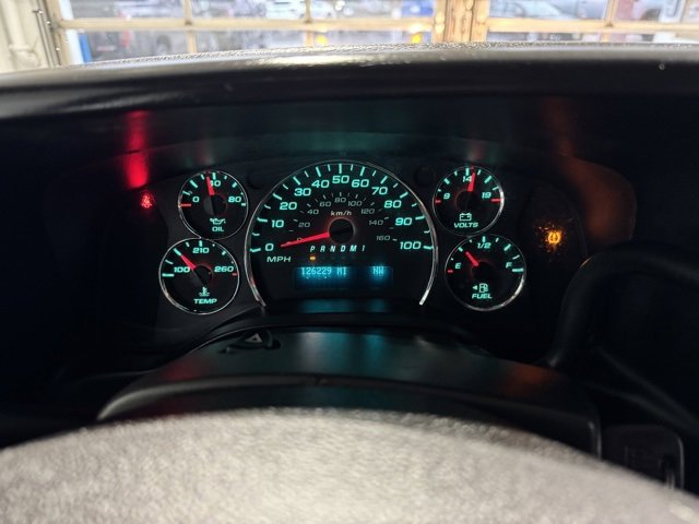 Used 2018 Chevrolet Express 2500 Extended image 16
