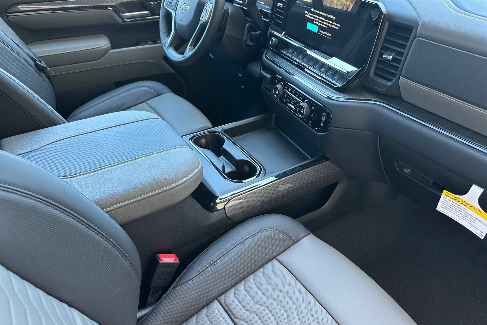 New 2026 Chevrolet Silverado 2500 ZR2 w/ LPO, Dark Essentials Package AWD/4WD image 15