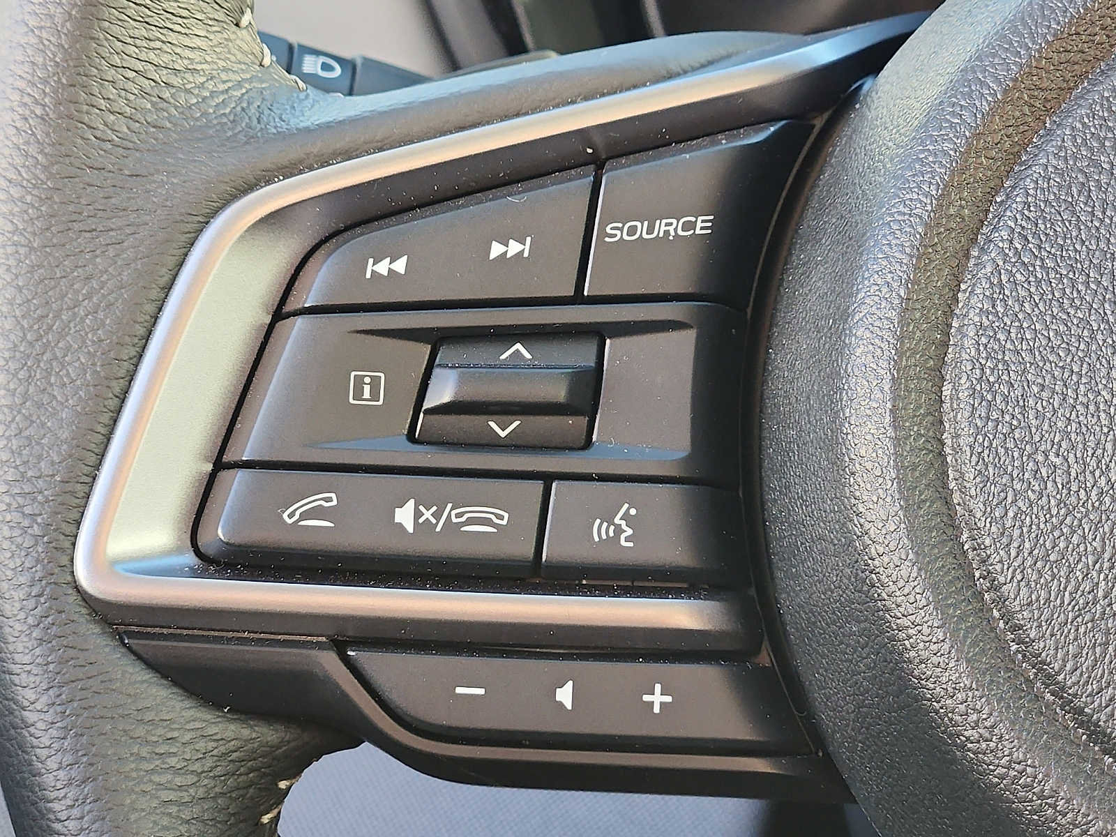 Certified 2025 Subaru Legacy Premium image 21