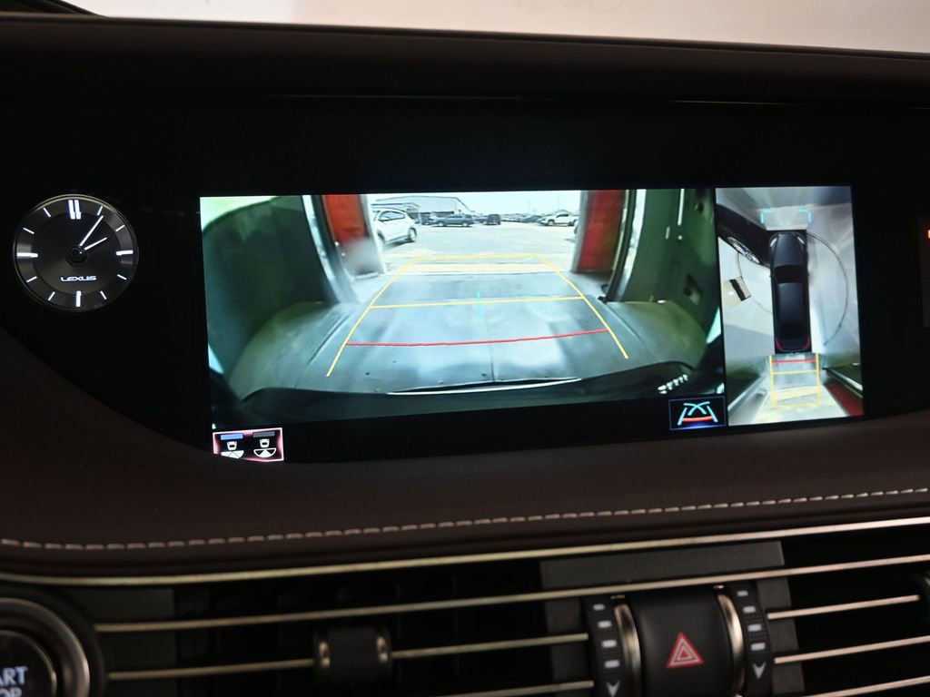 Used 2020 Lexus LS 500 AWD w/ Luxury Package image 32