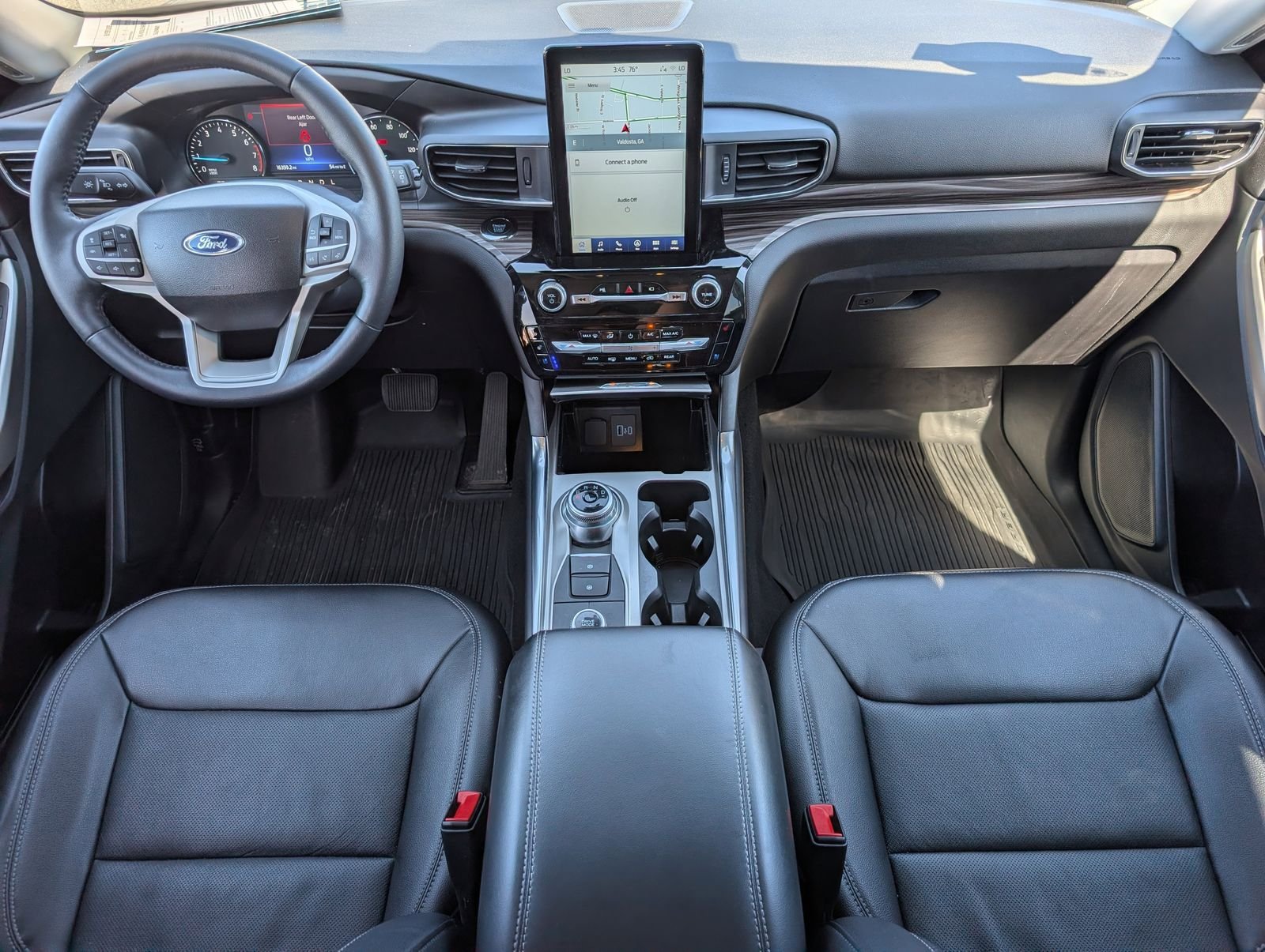 Used 2023 Ford Explorer Limited w/ Limited Technology Package AWD/4WD image 5