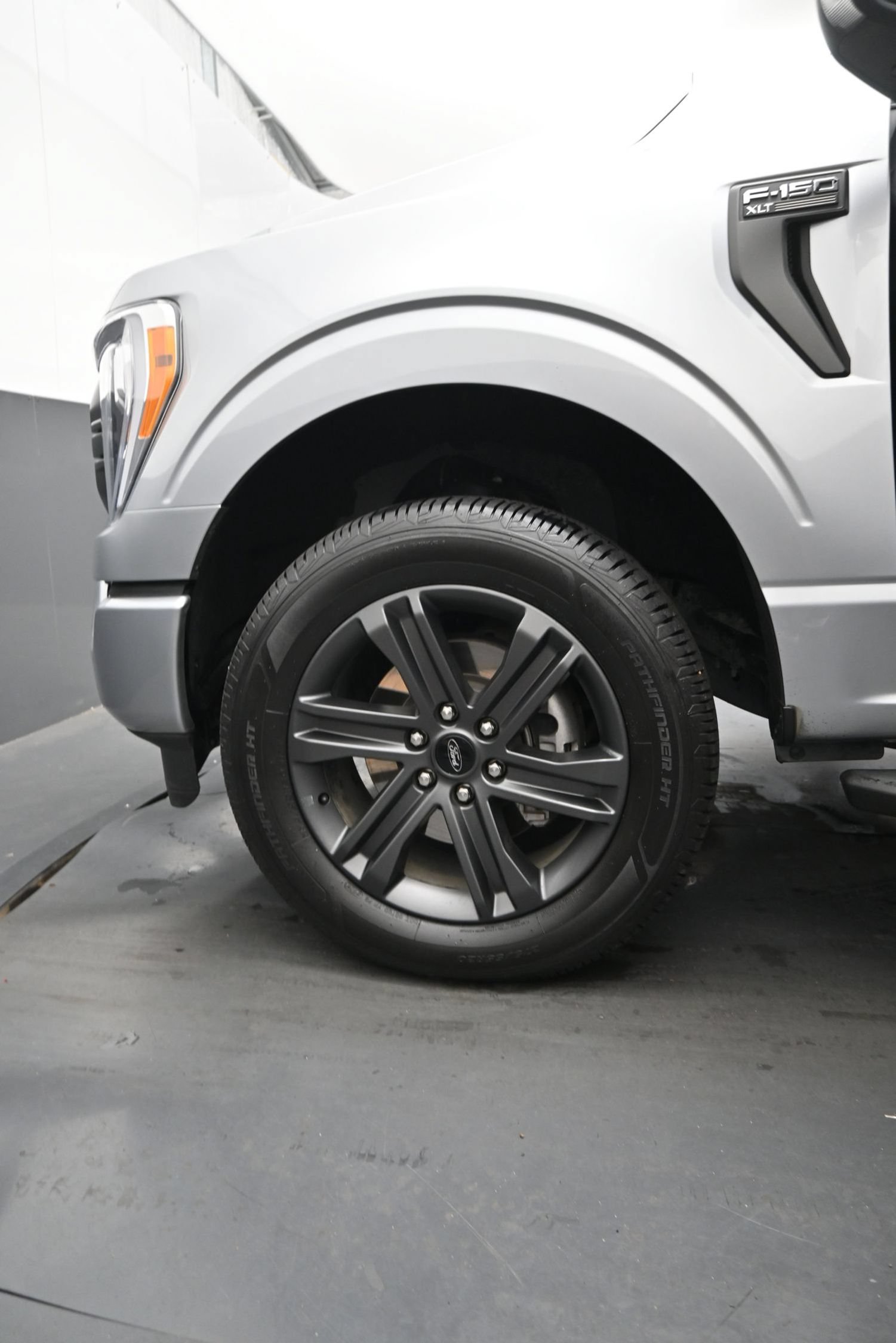 Used 2023 Ford F150 XLT w/ Equipment Group 302A High AWD/4WD image 19
