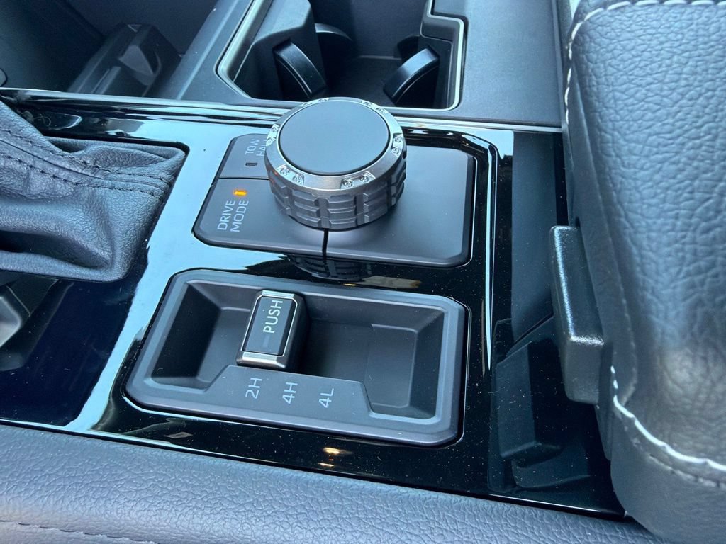 New 2026 Toyota Tundra Limited AWD/4WD image 28
