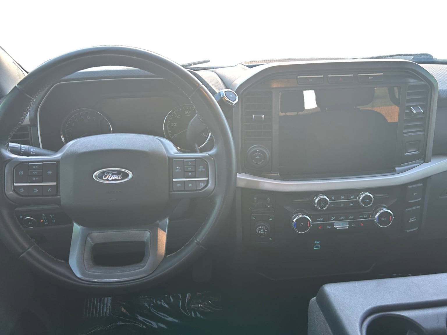 Used 2023 Ford F150 XLT w/ Equipment Group 302A High image 12