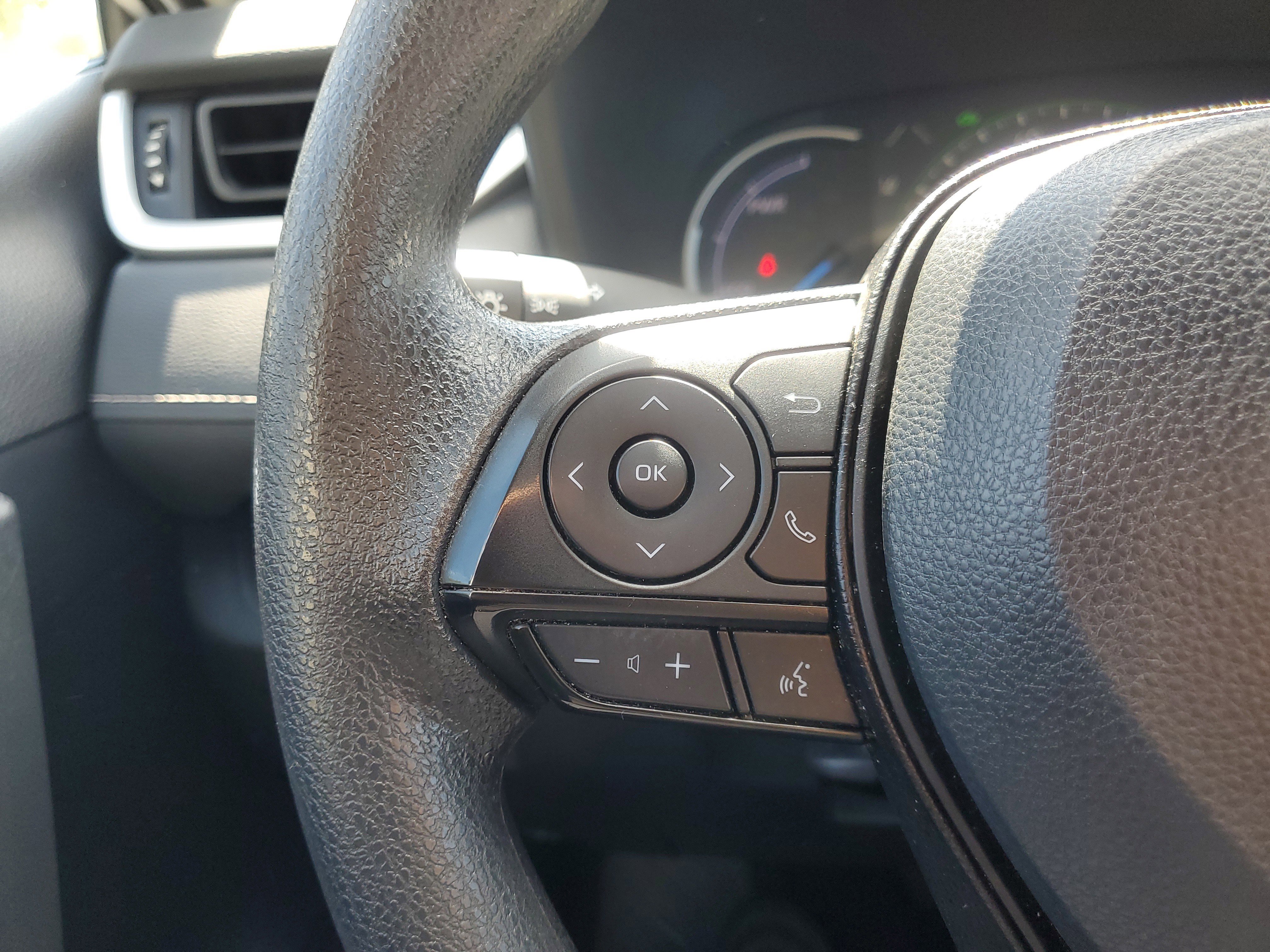 Certified 2024 Toyota RAV4 LE image 21