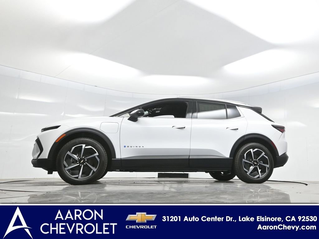 New 2026 Chevrolet Equinox EV LT AWD/4WD image 6