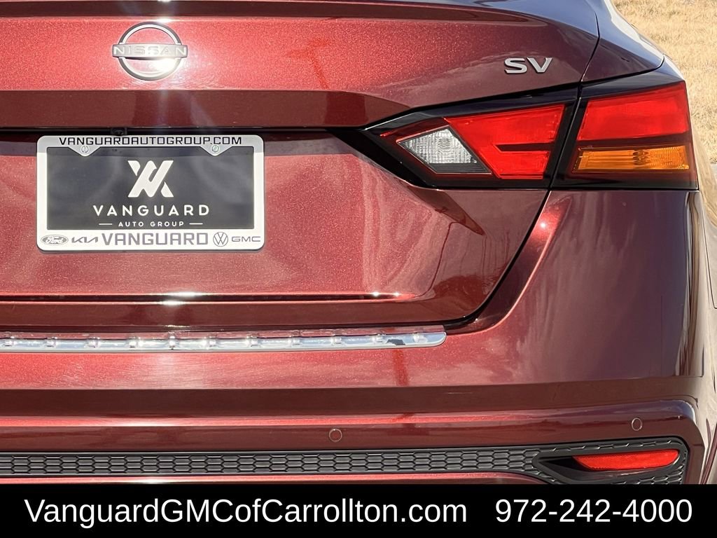 Used 2023 Nissan Altima 2.5 SV image 5