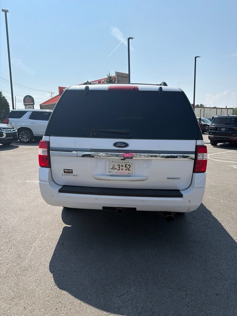 Used 2017 Ford Expedition EL Limited w/ Equipment Group 301A AWD/4WD image 8