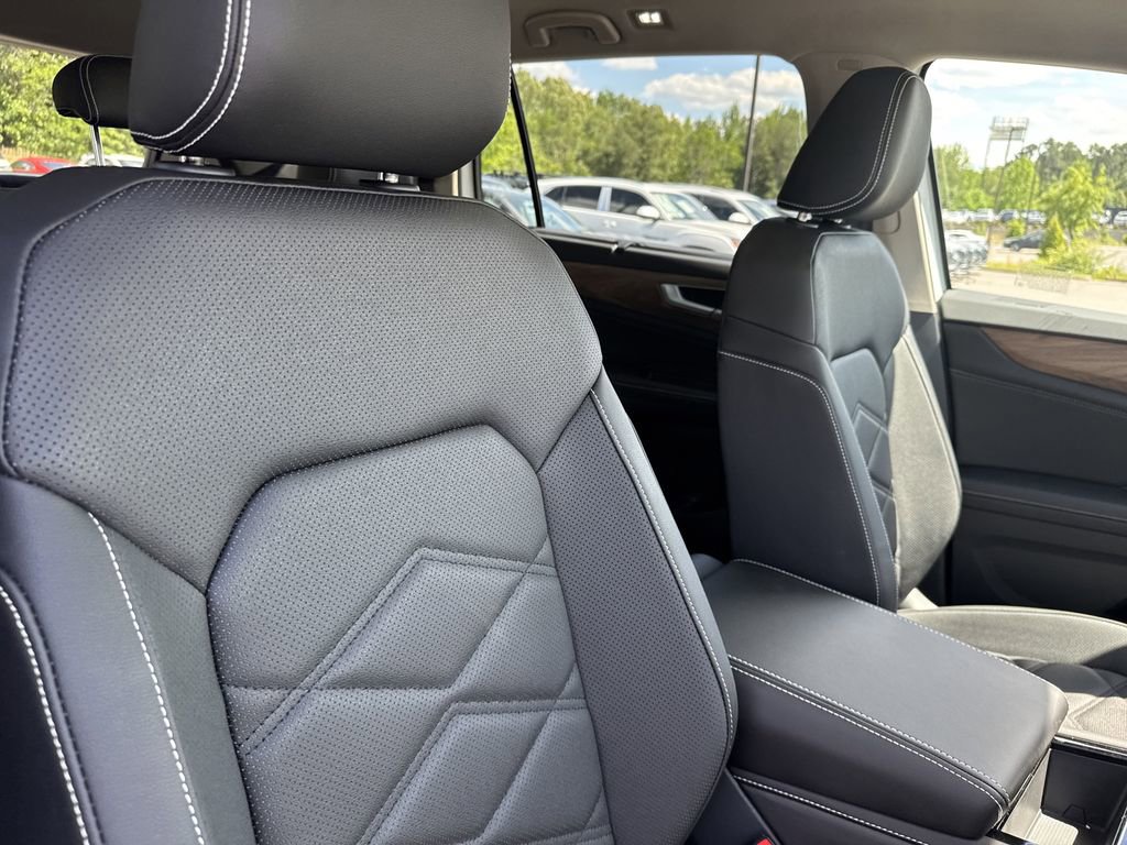 New 2025 Volkswagen Atlas SE image 20