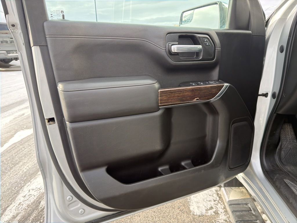 Used 2020 GMC Sierra 1500 SLE w/ Remote Start Package image 13