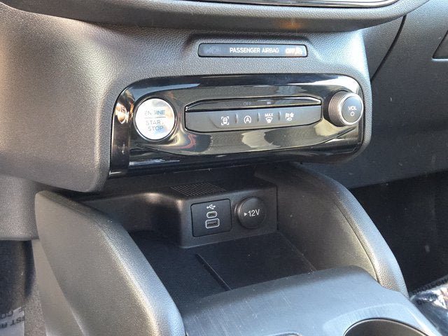 Used 2025 Ford Escape ST-Line w/ Tech Pack #1 FWD image 29