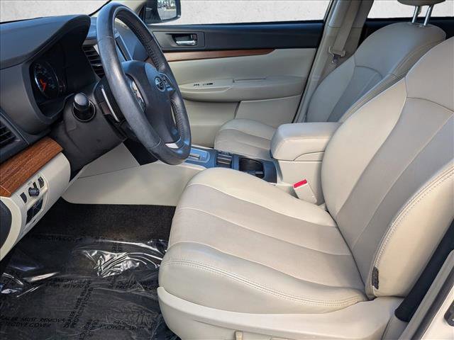 Used 2014 Subaru Outback 3.6R Limited image 15