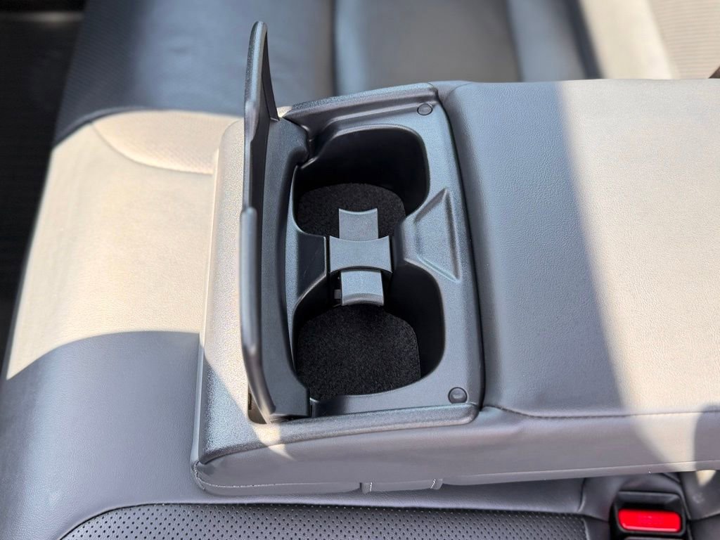 Used 2025 Toyota Crown Nightshade AWD/4WD image 7